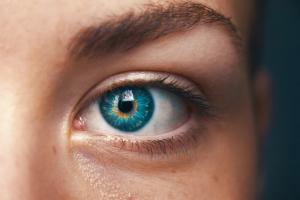 Syndróm suchého oka – choroba mladých